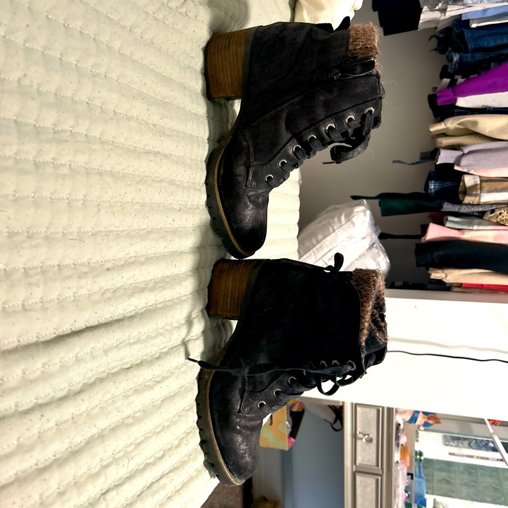 Carlos by Carlos Santana boots